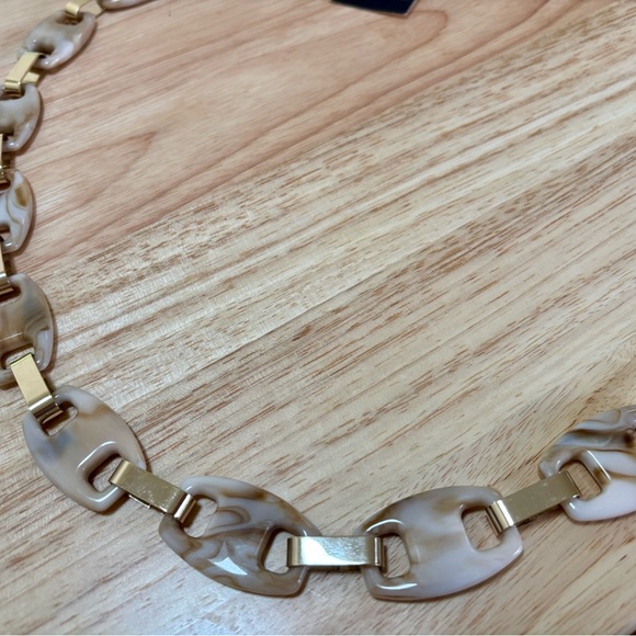 Steve Madden Chain Link Belt – Cream & Gold (NWT) - Picture 3 of 4